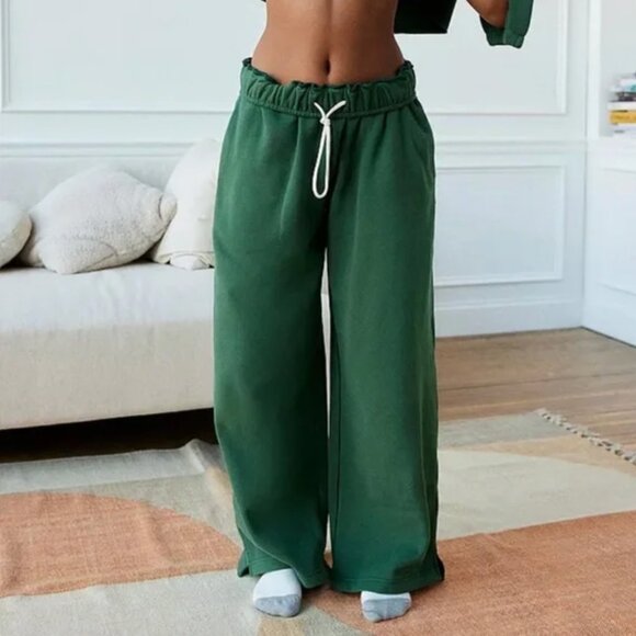 Urban Outfitters Out from Under Green Foldover Wide Leg Sweatpants Size Small - Picture 1 of 7